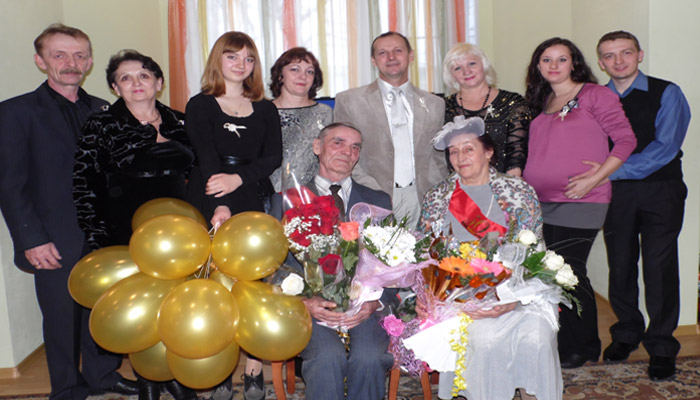 Коронные юбиляры в кругу родственников
