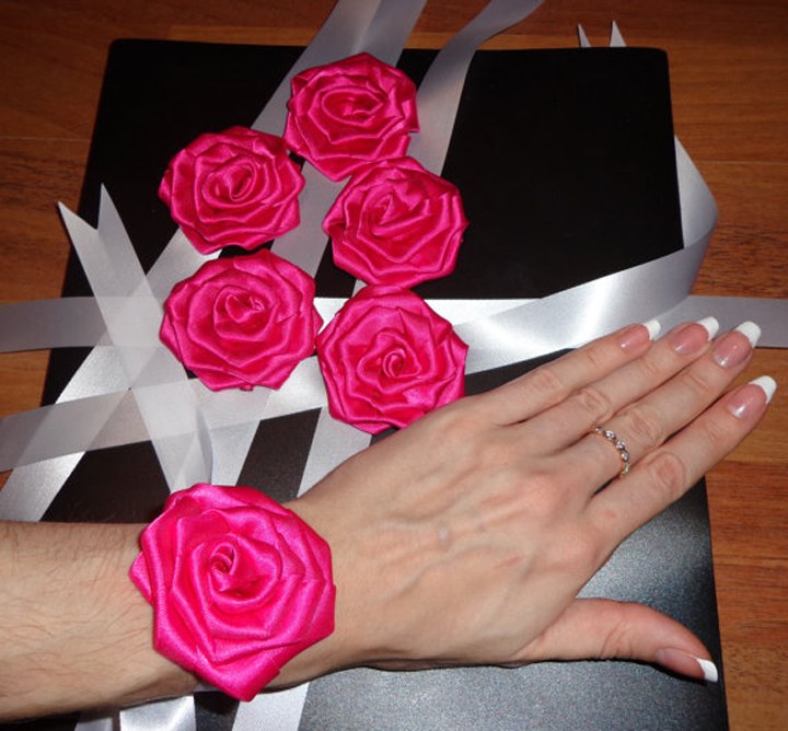 Браслеты на руку