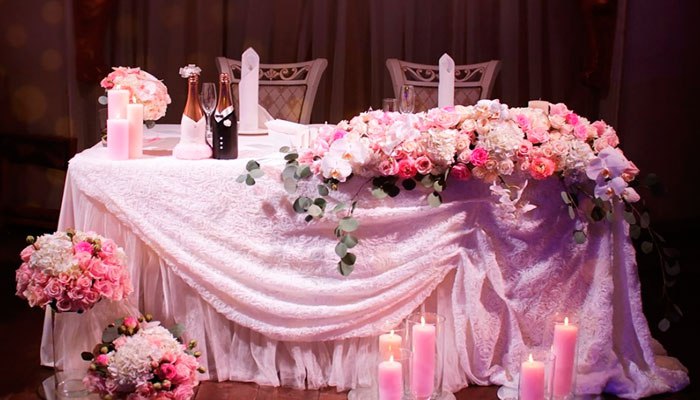 Пышный декор своими руками