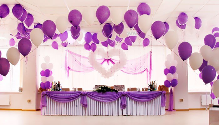 Оформление зала шарами